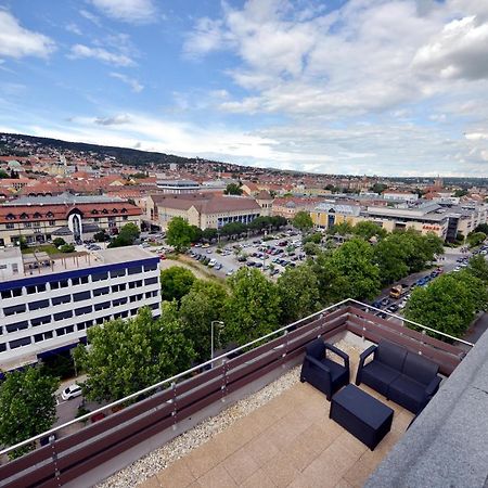 Panoráma City Apartman Pécs Esterno foto