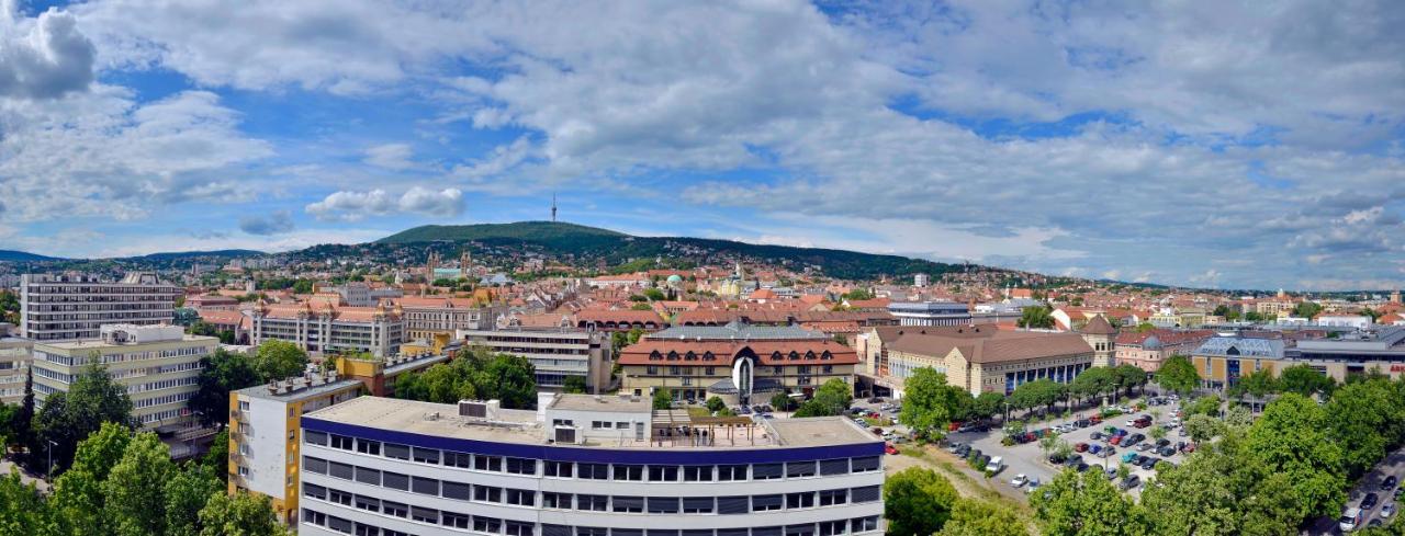 Panoráma City Apartman Pécs Esterno foto