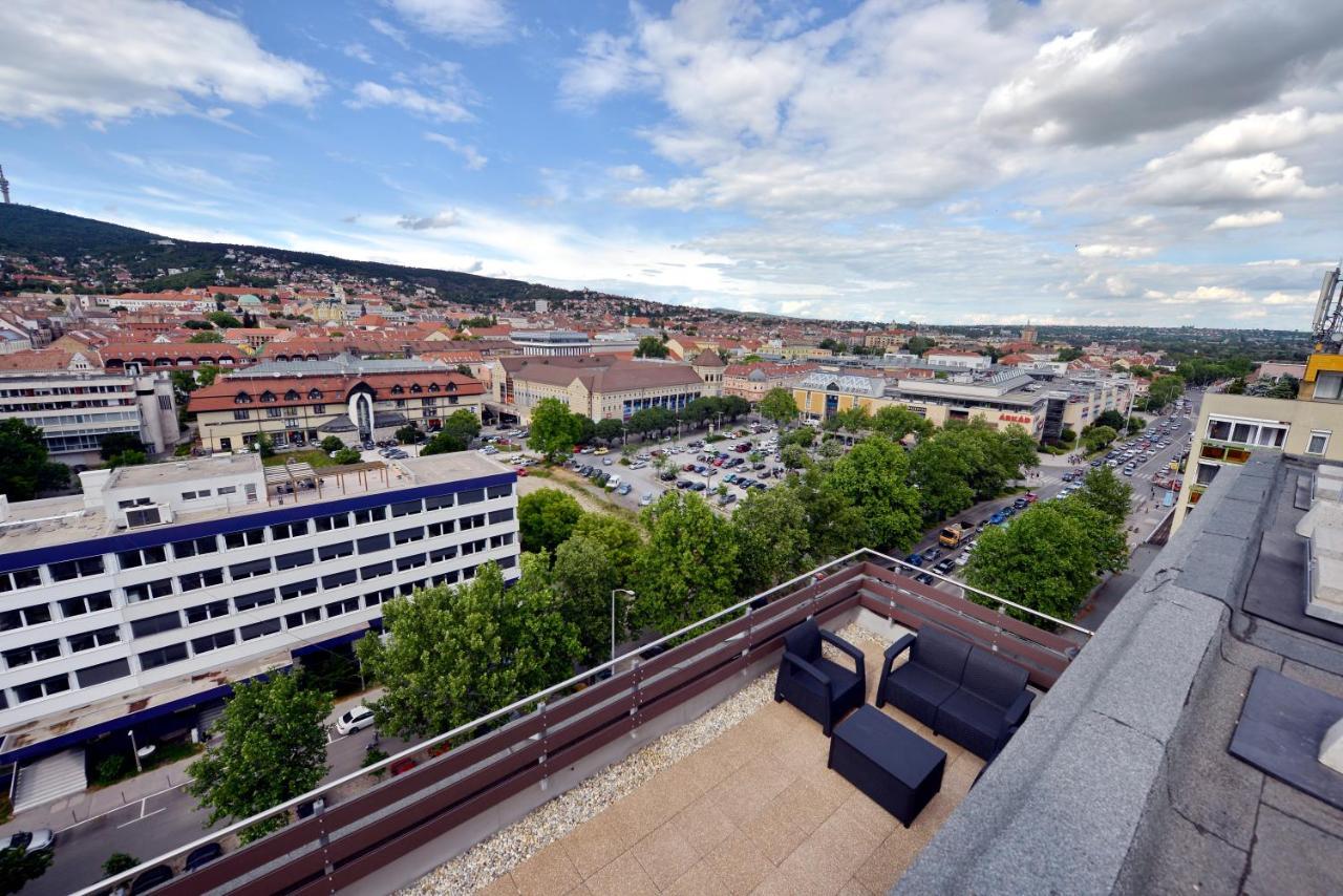 Panoráma City Apartman Pécs Esterno foto