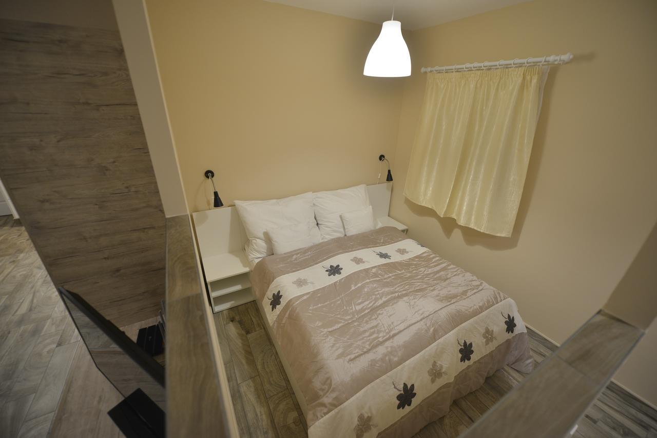 Panoráma City Apartman Pécs Esterno foto