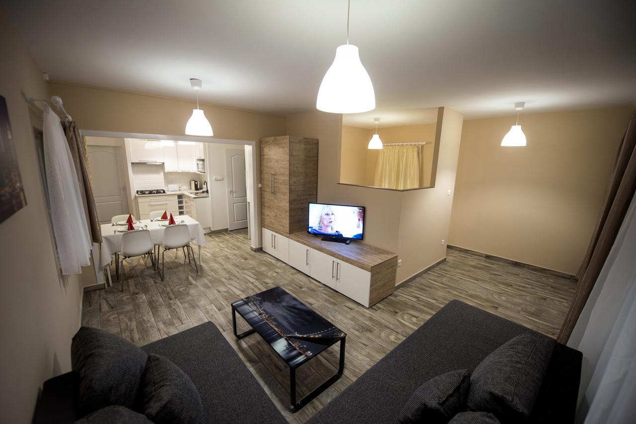 Panoráma City Apartman Pécs Esterno foto