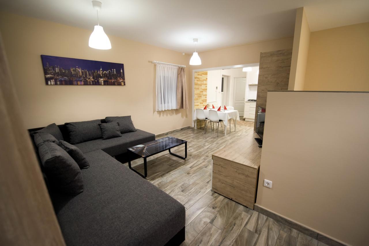 Panoráma City Apartman Pécs Esterno foto