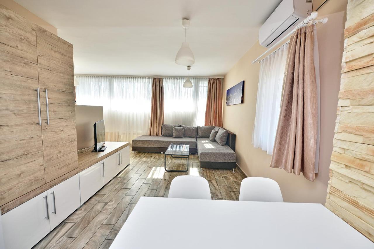 Panoráma City Apartman Pécs Esterno foto